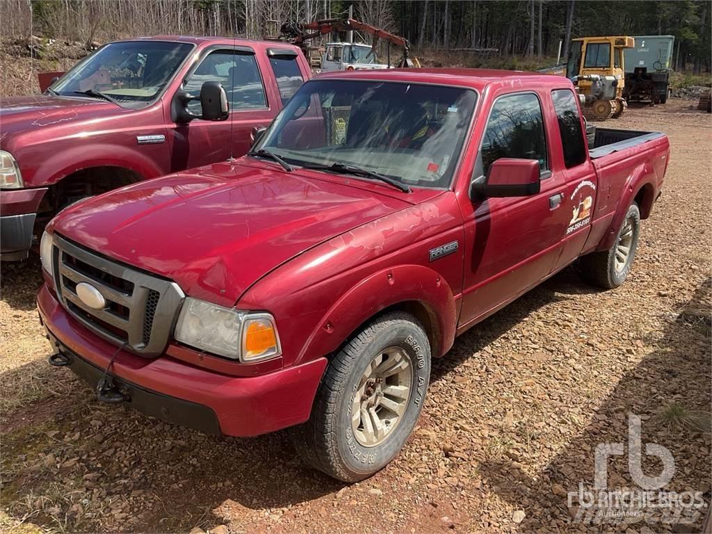 Ford RANGER Пікапи / Бічне розвантаження