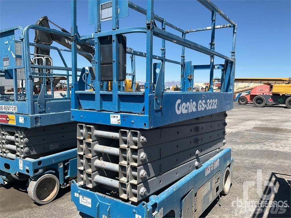 Genie 3232 Підйомники-ножиці