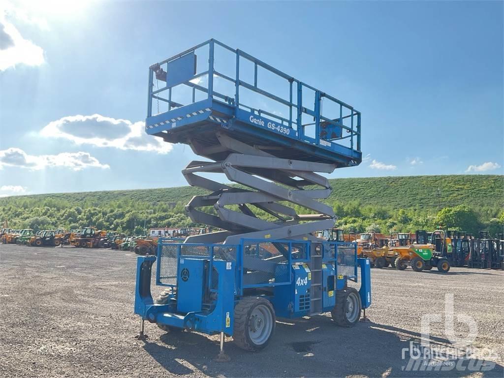 Genie GS4390 Підйомники-ножиці