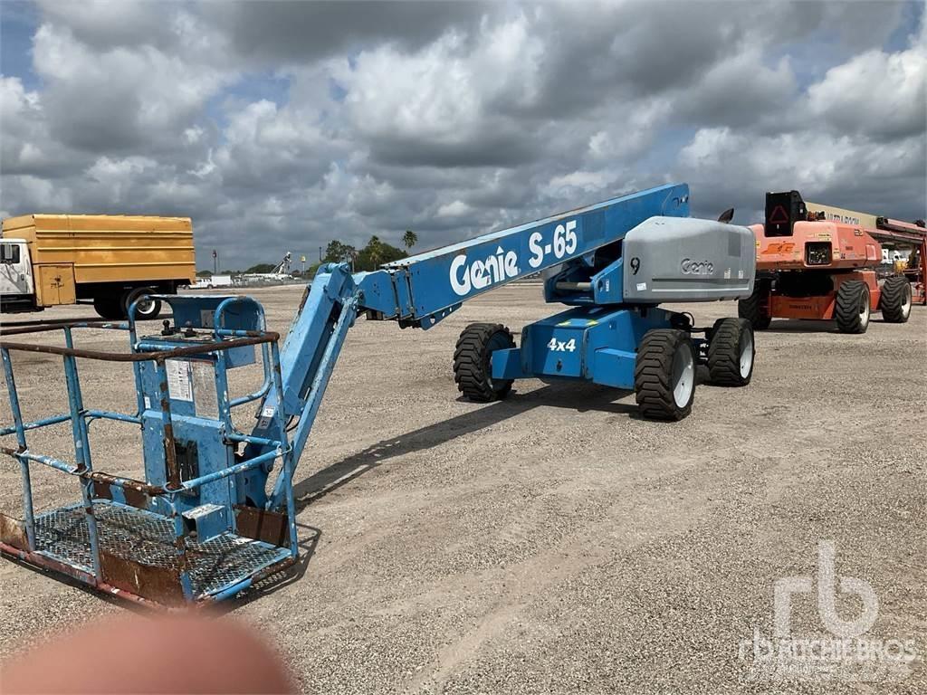 Genie S-65 Колінчаті підйомники