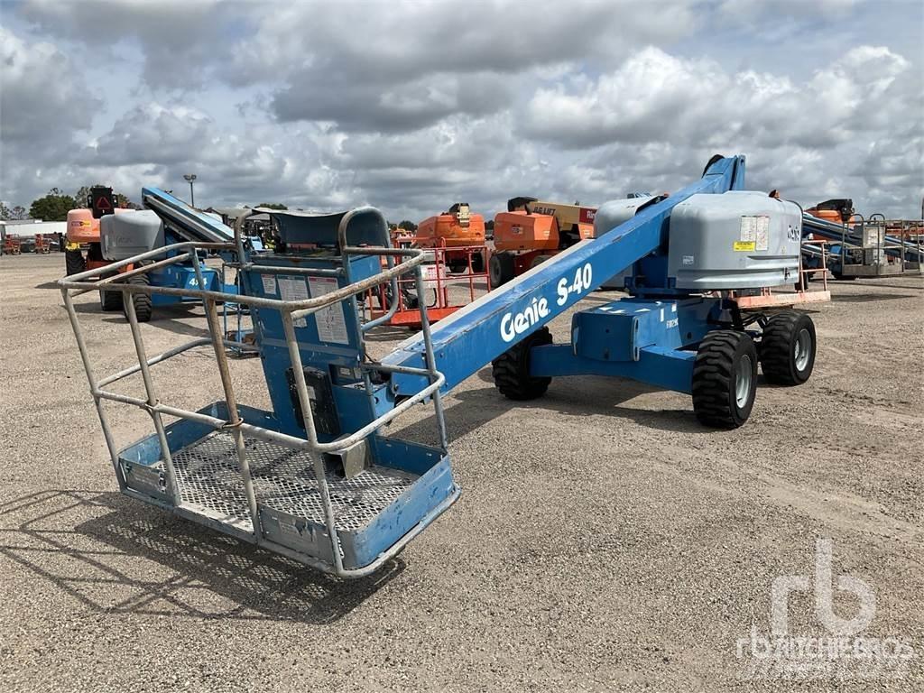 Genie S40 Колінчаті підйомники