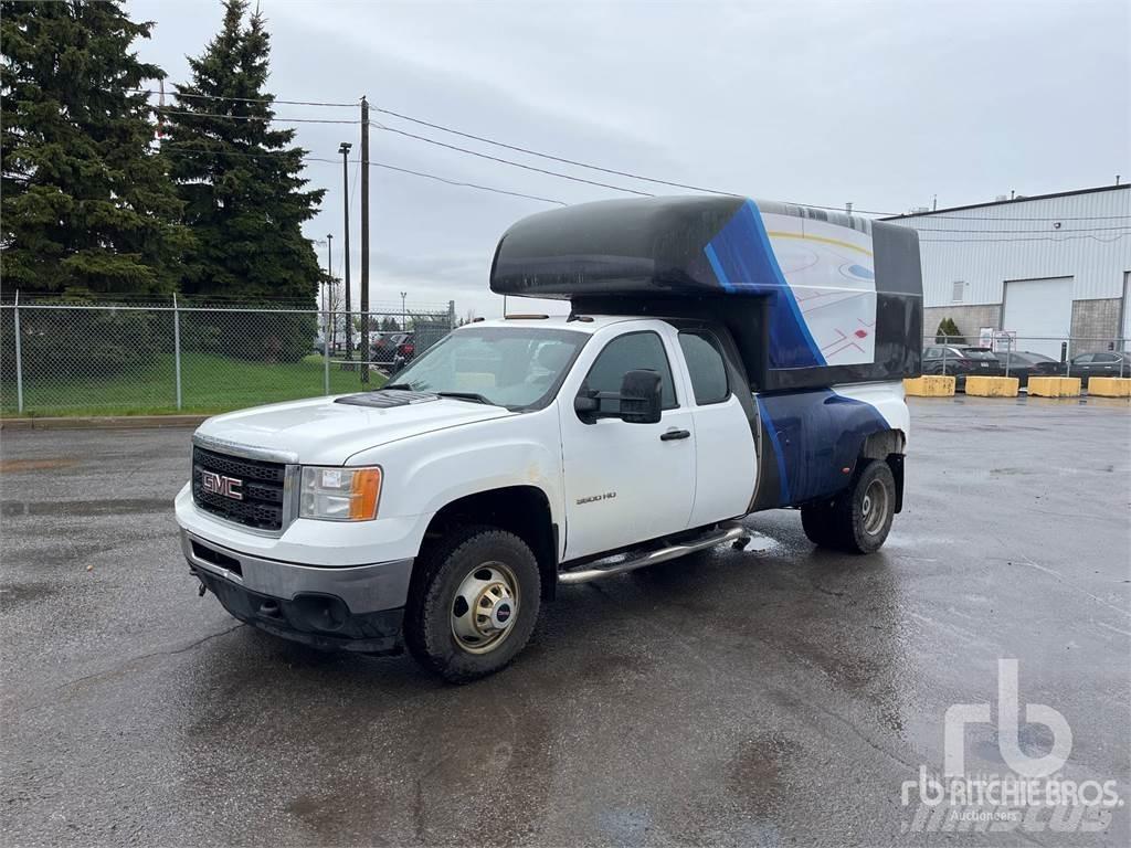 GMC 3500 Пікапи / Бічне розвантаження
