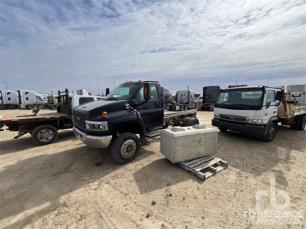 GMC C5500 Шасі з кабіною