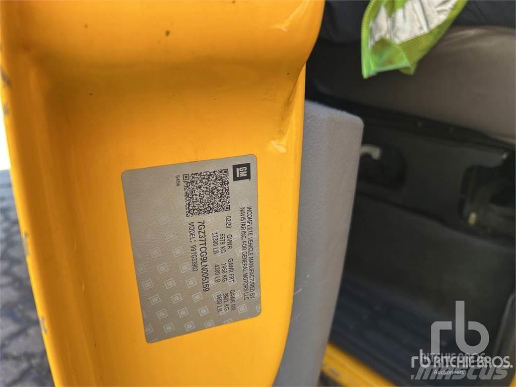 GMC G3500 Панельні фургони