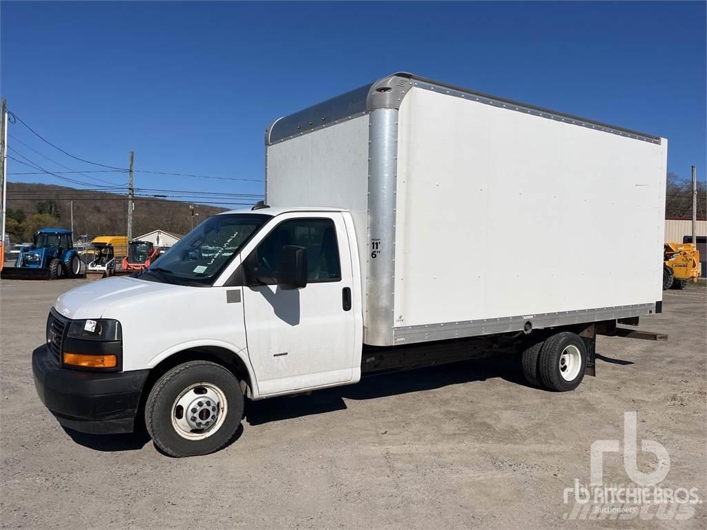 GMC G3500 Панельні фургони