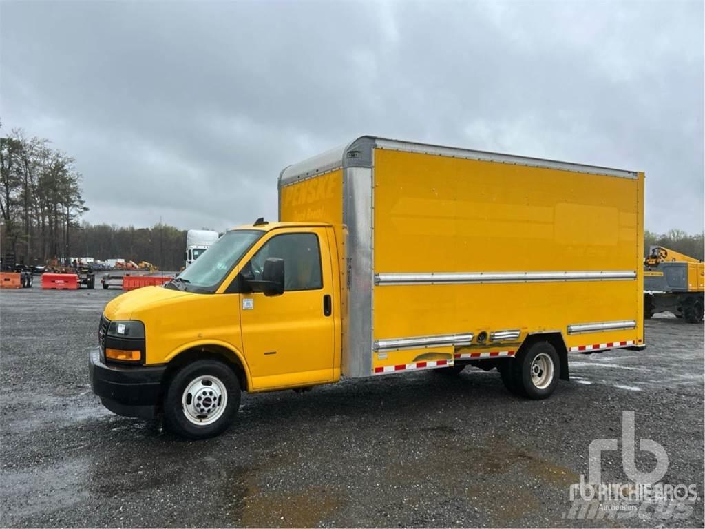 GMC G3500 Панельні фургони