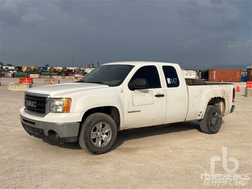 GMC SIERRA 1500 Пікапи / Бічне розвантаження