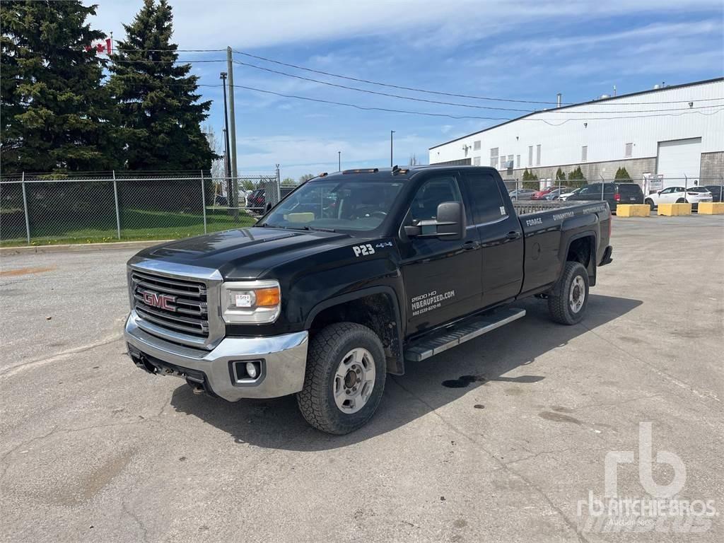 GMC SIERRA 2500 Пікапи / Бічне розвантаження