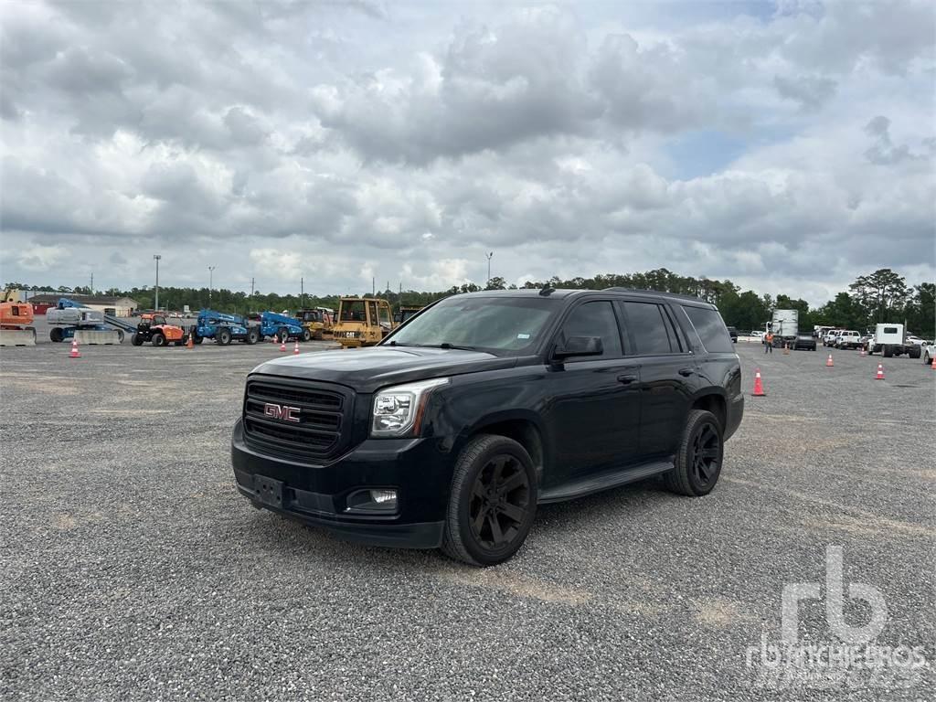 GMC YUKON Пікапи / Бічне розвантаження
