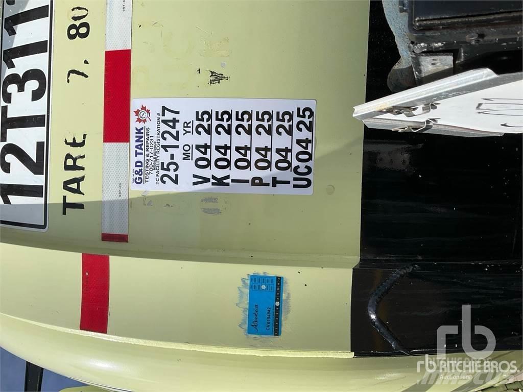 Heil TC407 Причепи-цистерни