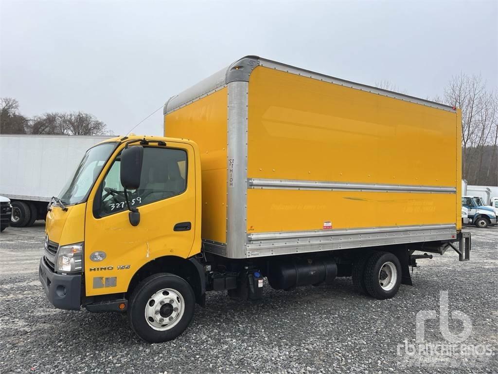 Hino 155 Панельні фургони