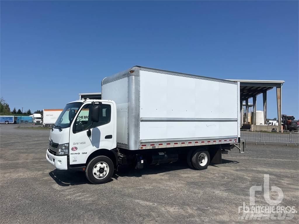 Hino 155 Панельні фургони