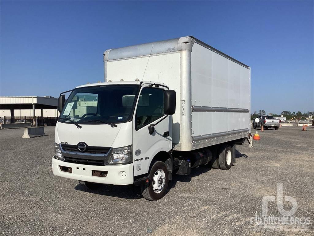 Hino 155 Панельні фургони