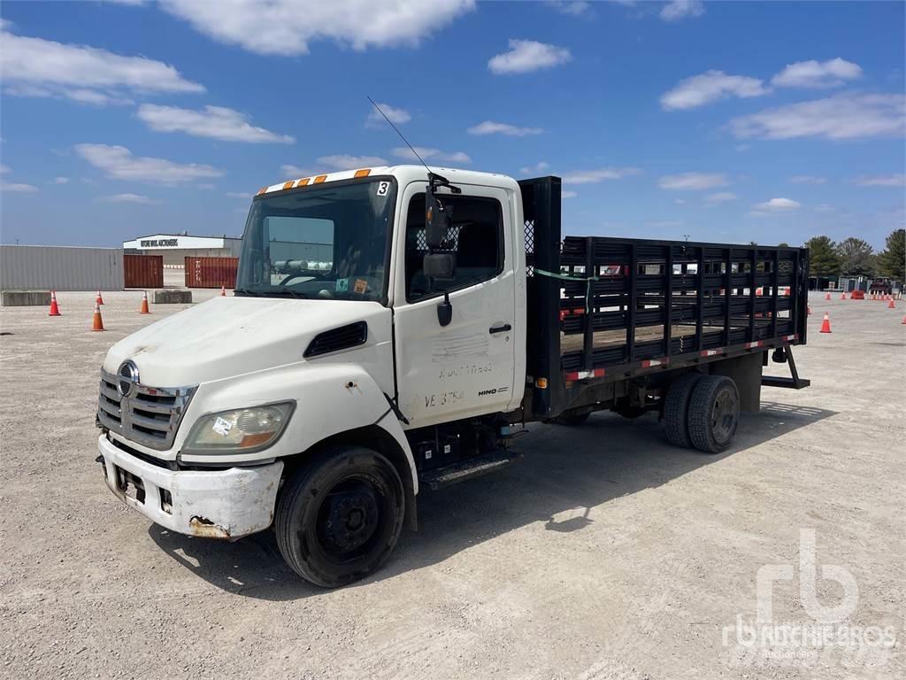Hino 165 Вантажівки-платформи/бокове розвантаження