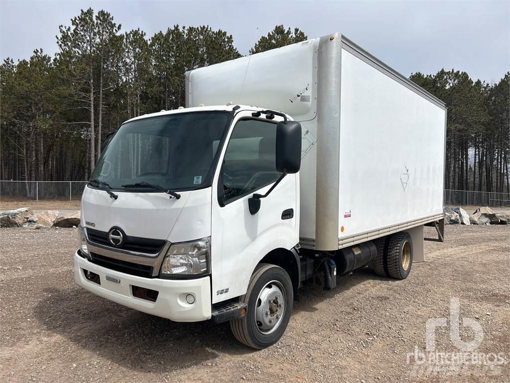 Hino 165 Панельні фургони