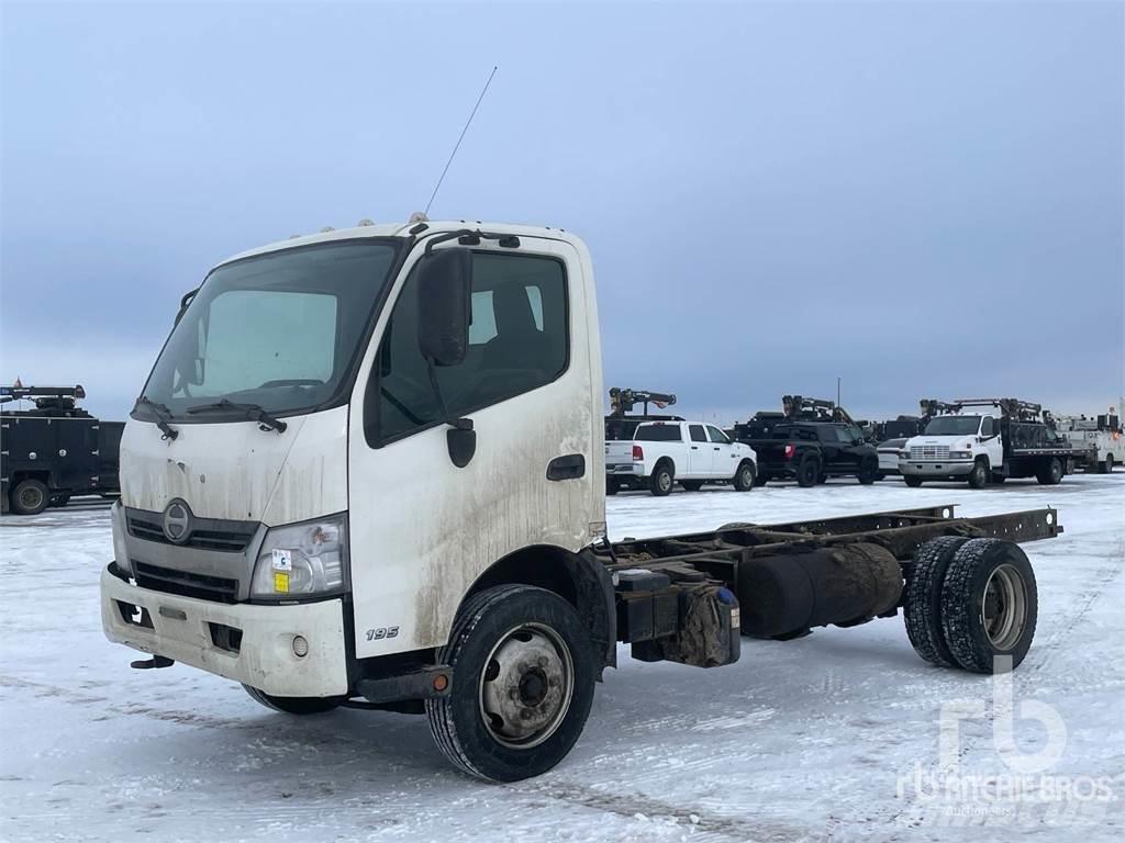 Hino 195 Шасі з кабіною
