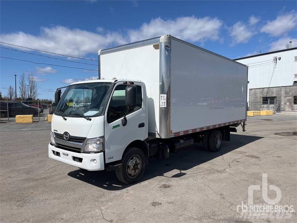 Hino 195 Панельні фургони
