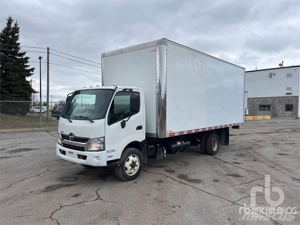 Hino 195 Панельні фургони