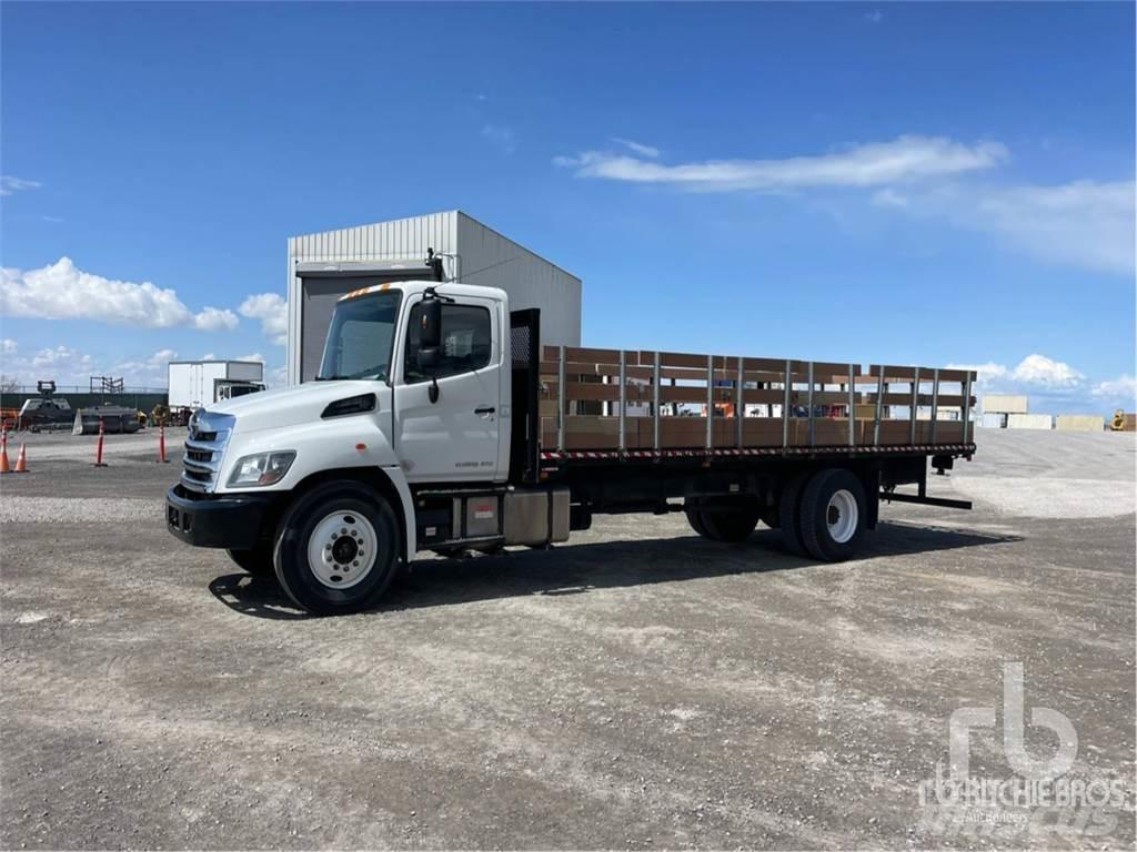 Hino 268 Вантажівки-платформи/бокове розвантаження