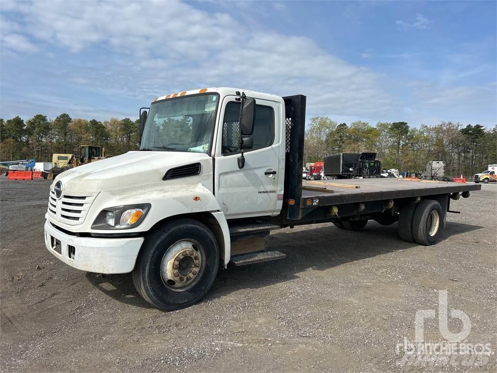 Hino 268 Вантажівки-платформи/бокове розвантаження