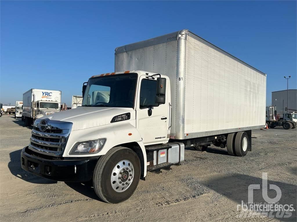 Hino 268 Панельні фургони
