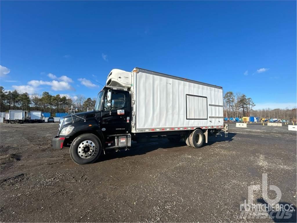 Hino 338 Рефрижератори