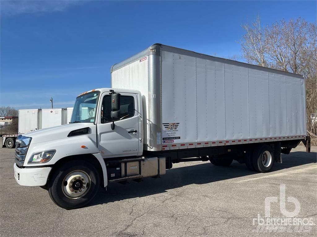 Hino L6 Панельні фургони