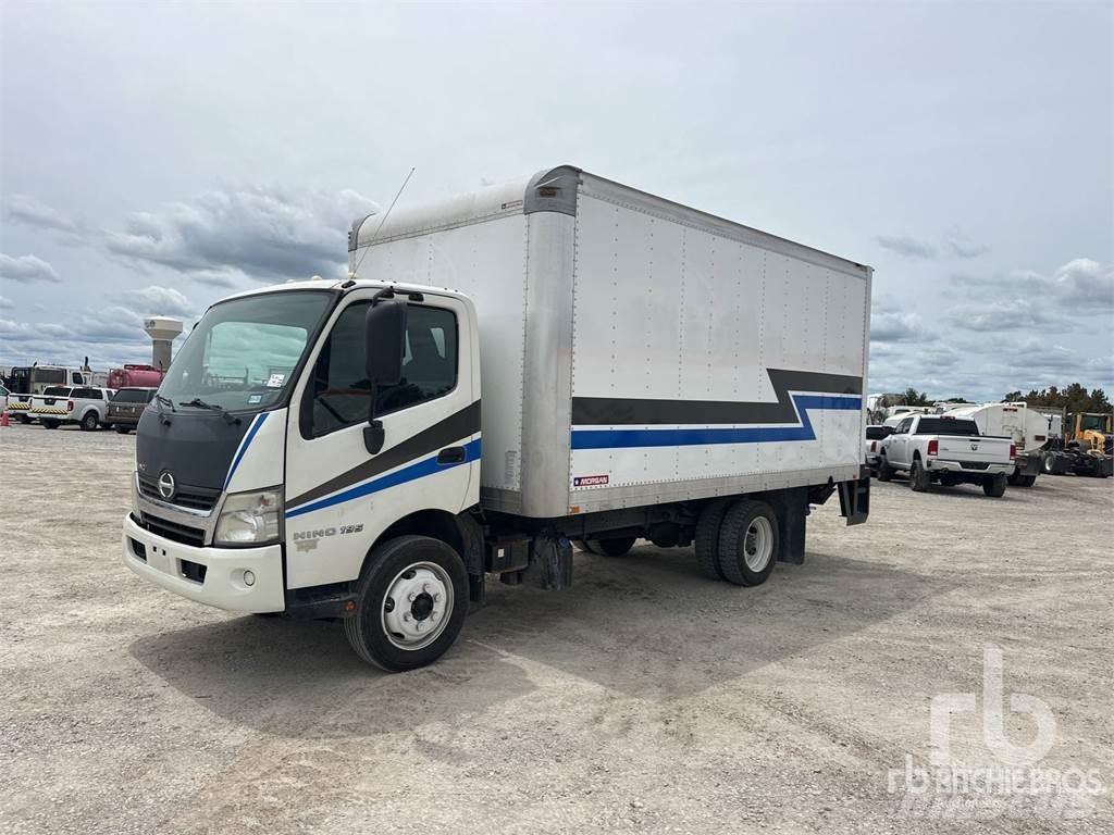 Hino XJC720 Панельні фургони