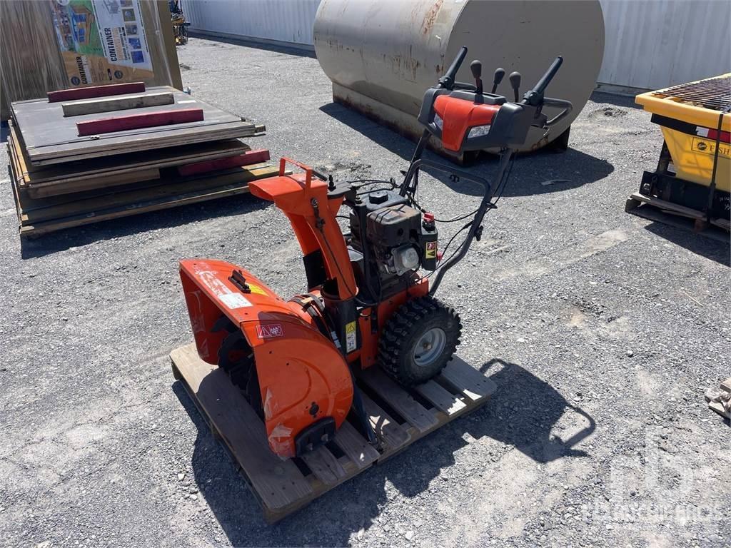 Husqvarna ST224 Снігомітли