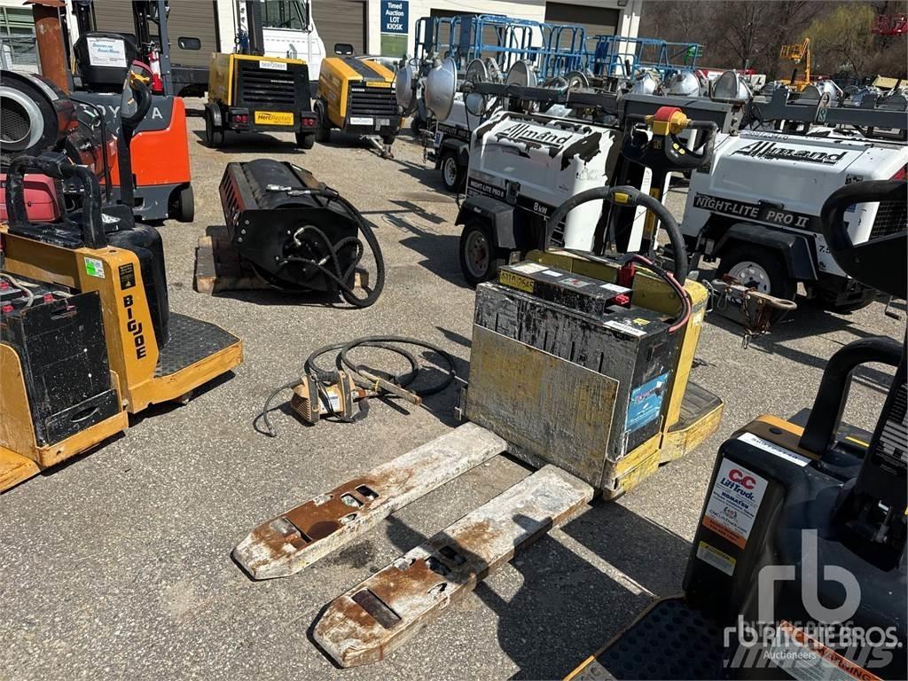 Hyster B60 стелажі складські