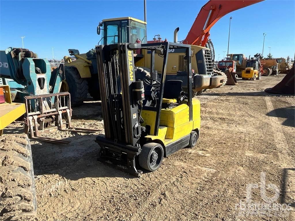 Hyster S60XM Дизельні навантажувачі