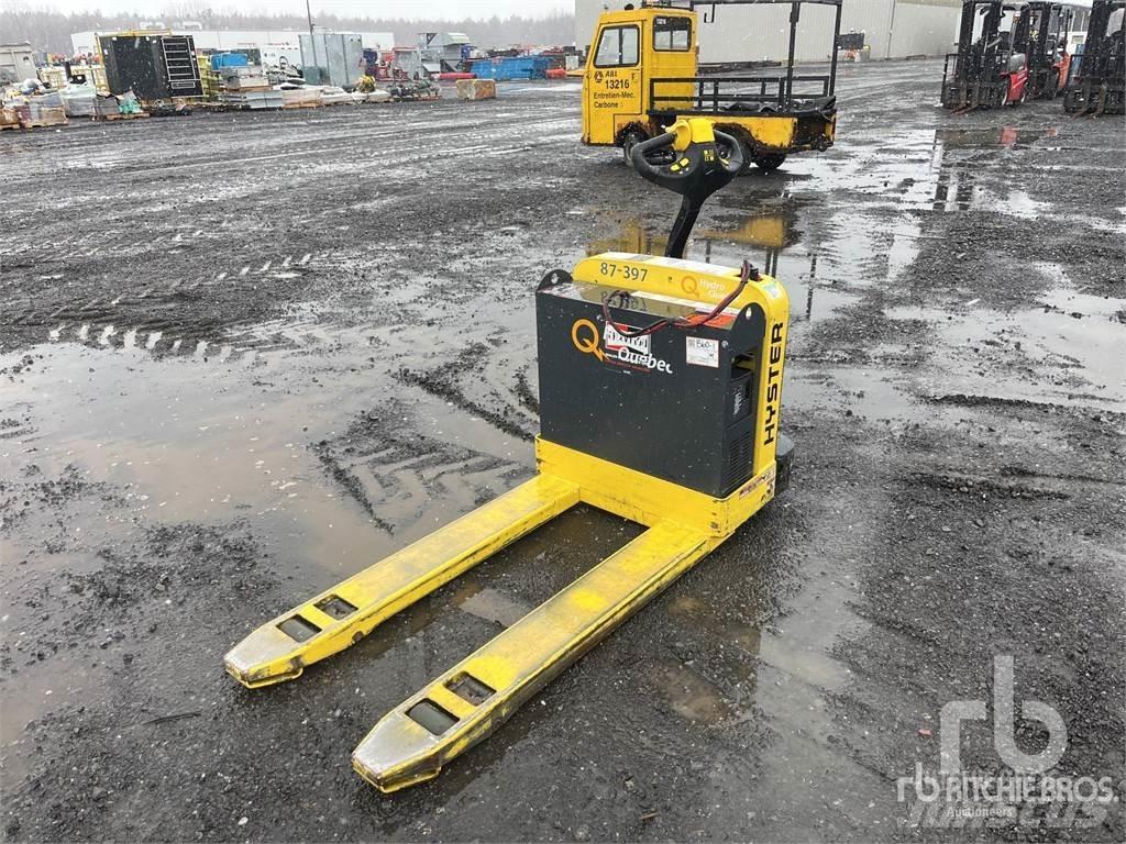 Hyster W40Z стелажі складські