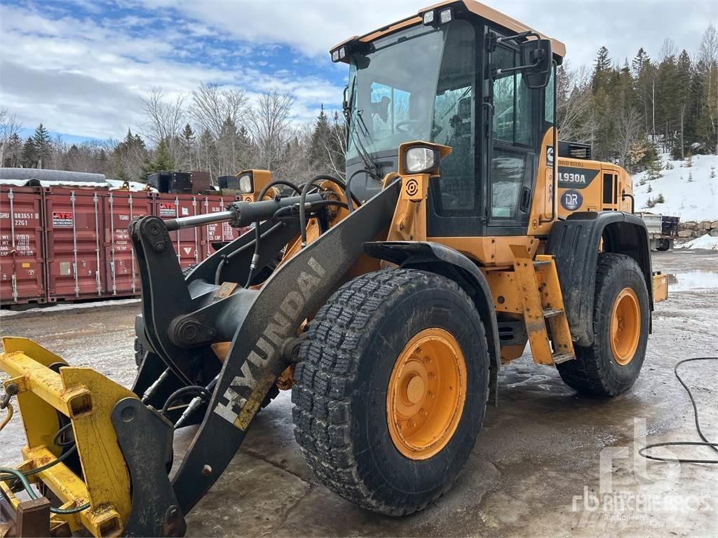 Hyundai HL930A Фронтальні навантажувачі