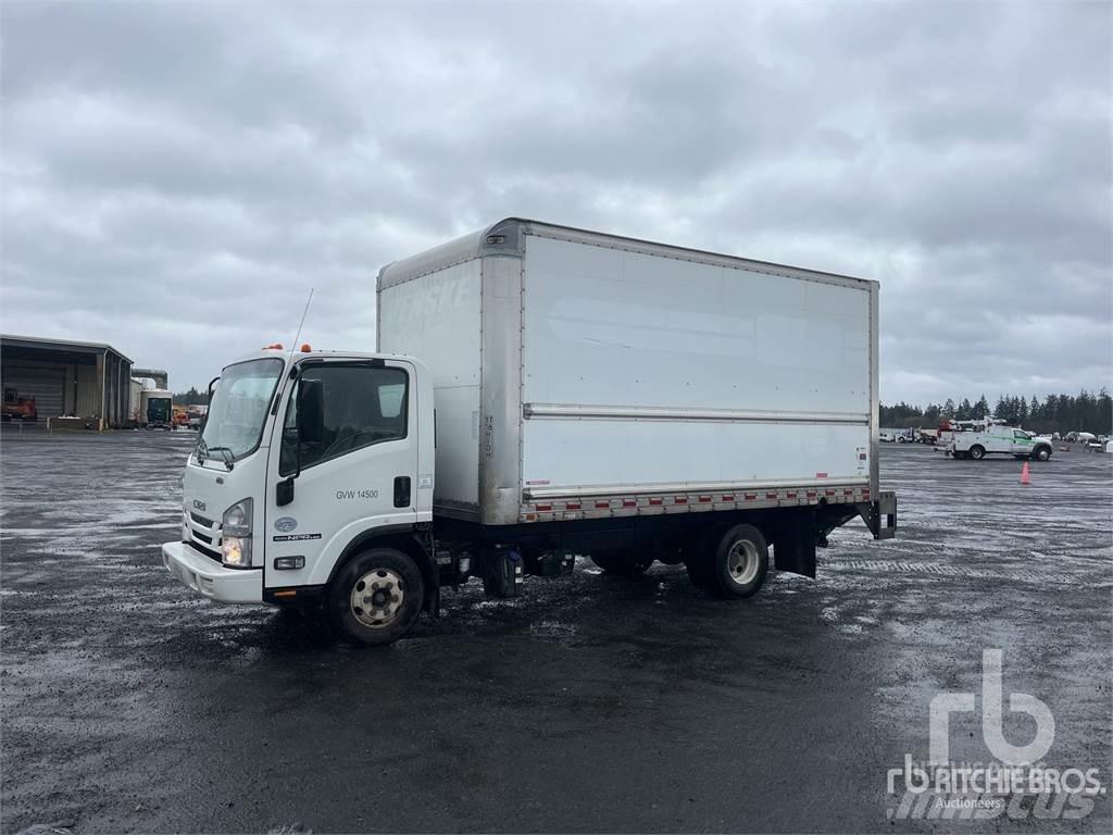 Isuzu NPR Панельні фургони