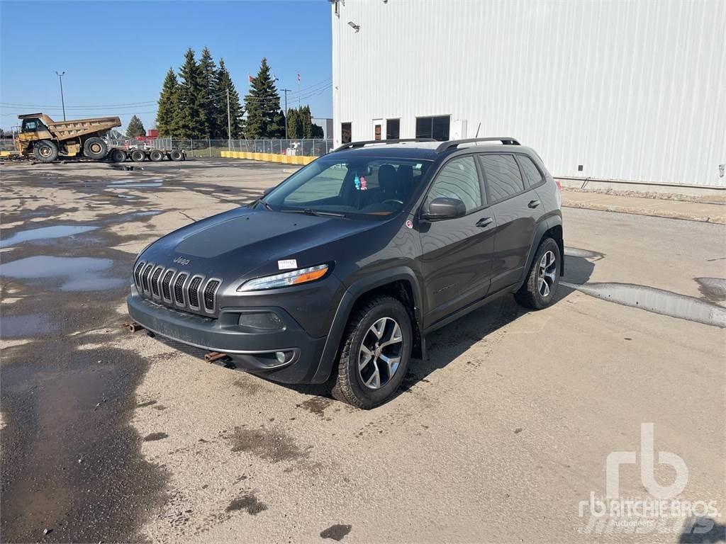 Jeep CHEROKEE Пікапи / Бічне розвантаження