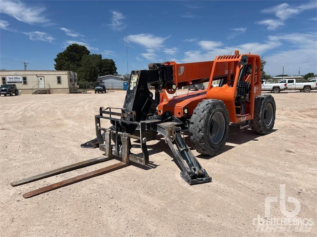 JLG 10042 Телескопічні навантажувачі
