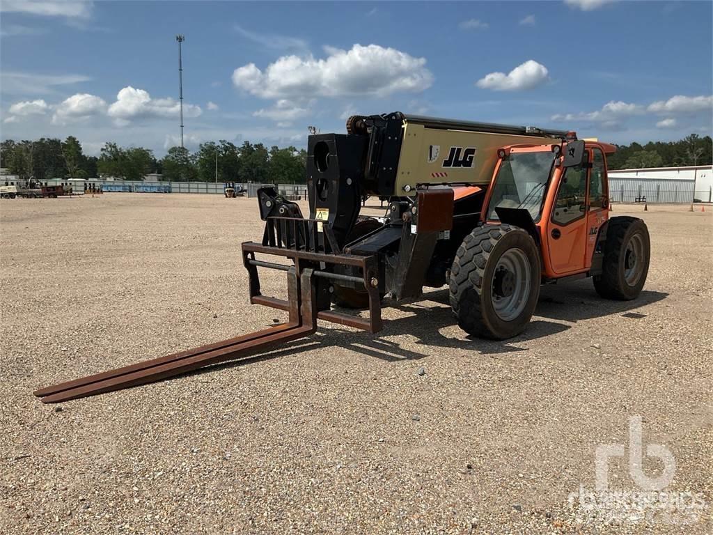 JLG 1255 Телескопічні навантажувачі