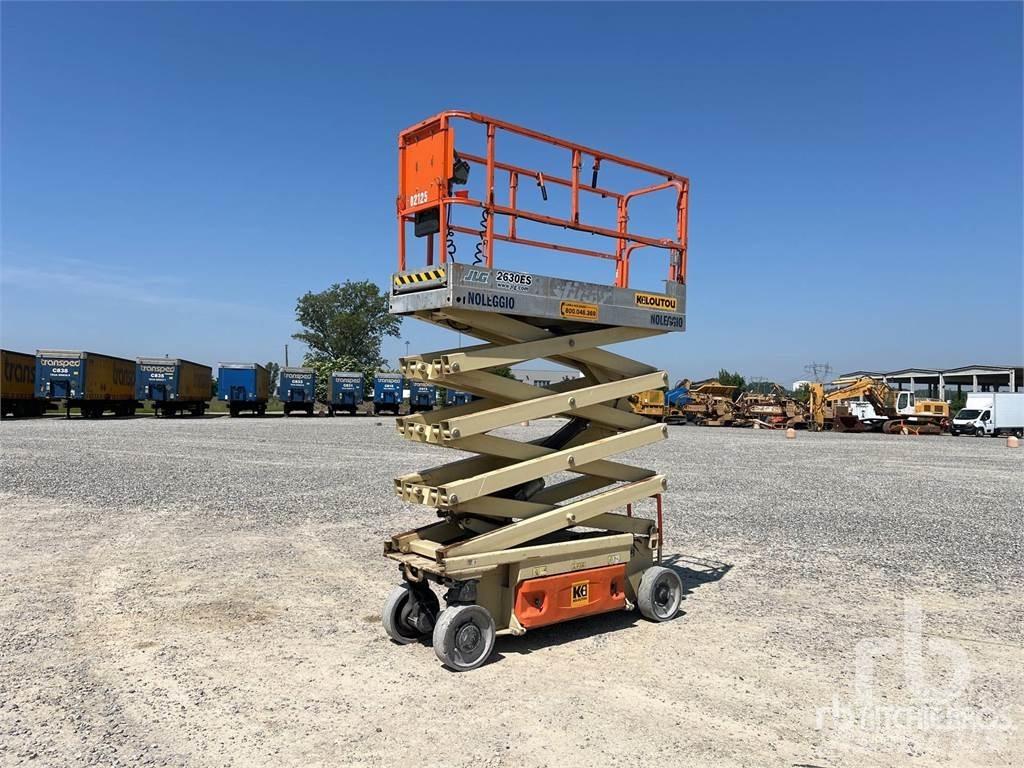 JLG 2630ES Підйомники-ножиці
