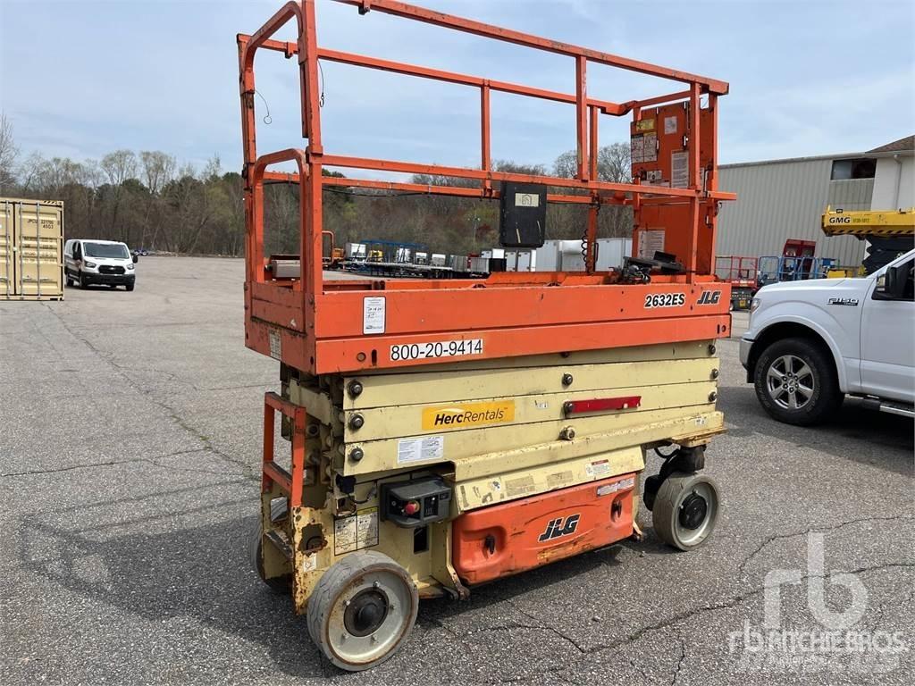 JLG 2632ES Підйомники-ножиці