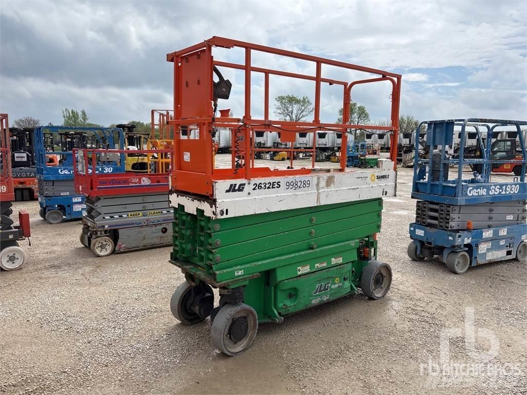 JLG 2632ES Підйомники-ножиці