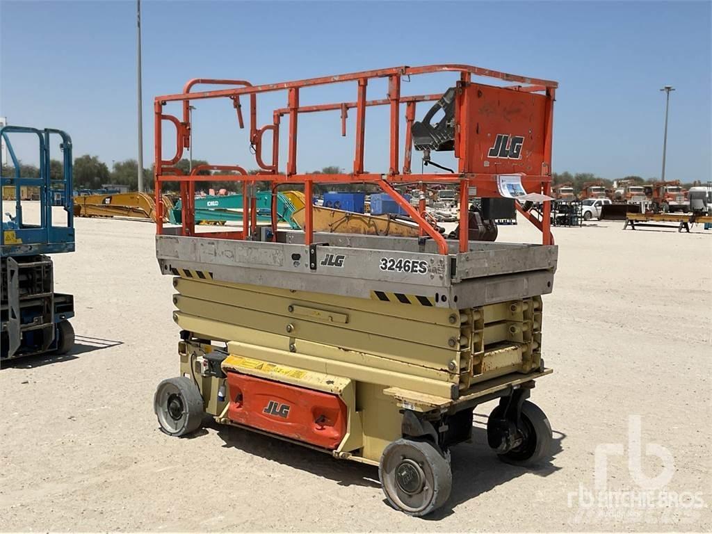 JLG 3246ES Підйомники-ножиці