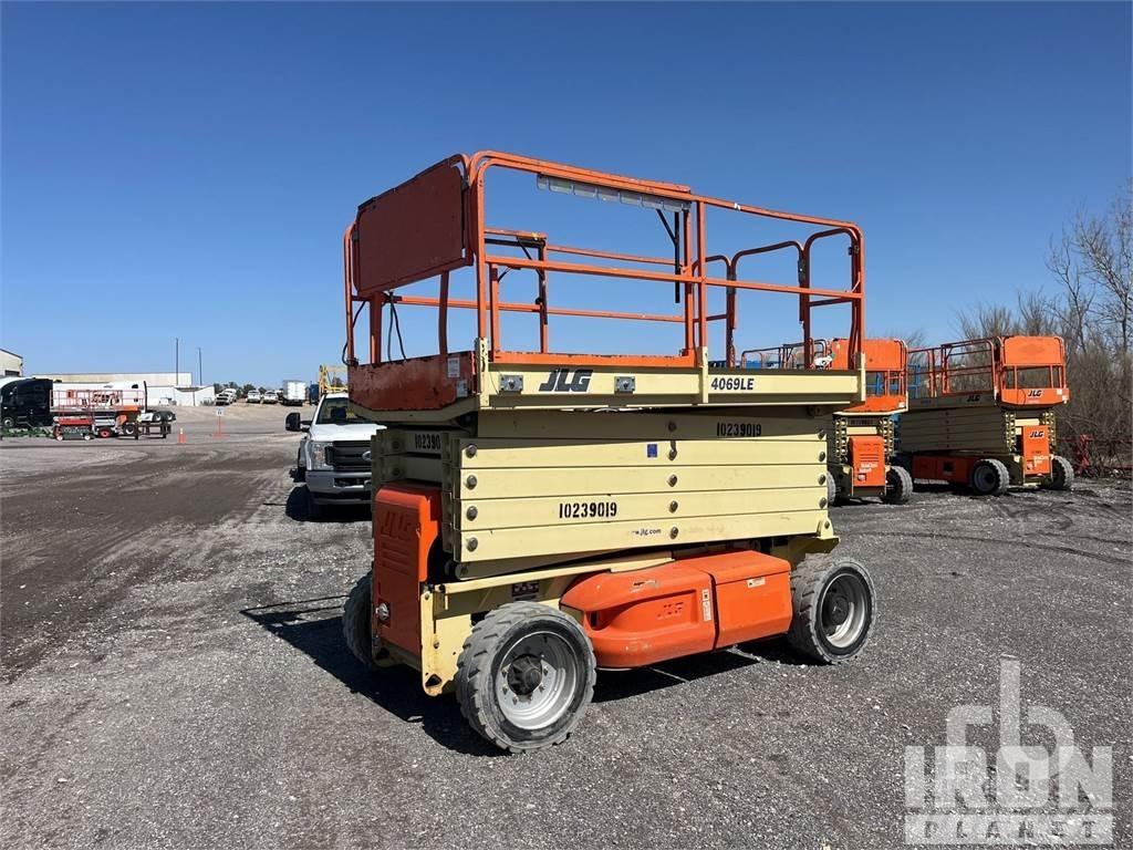 JLG 4069LE Підйомники-ножиці
