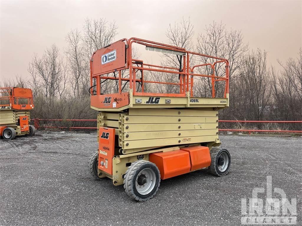 JLG 4069LE Підйомники-ножиці