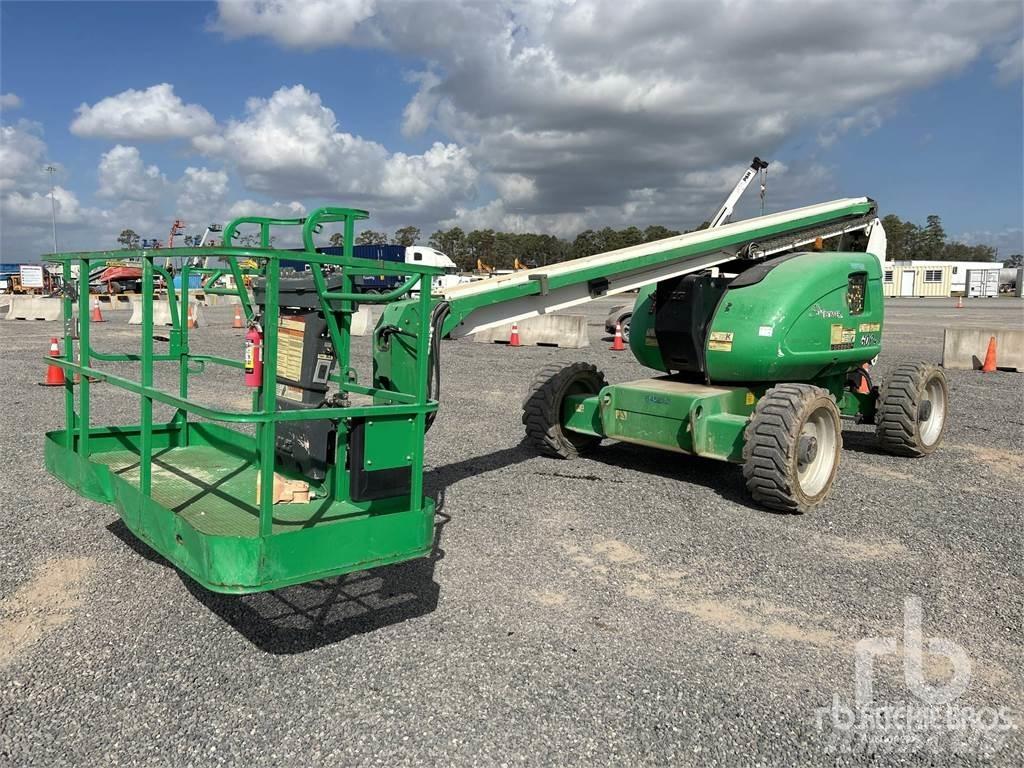 JLG 600A Колінчаті підйомники
