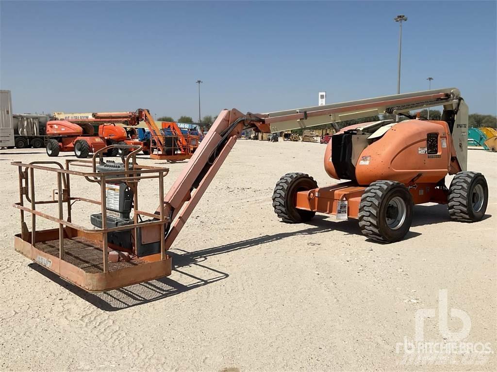 JLG 600AJ Колінчаті підйомники