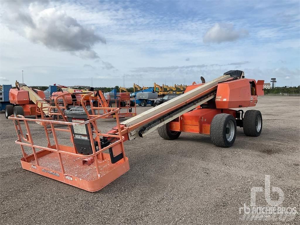 JLG 600S Колінчаті підйомники
