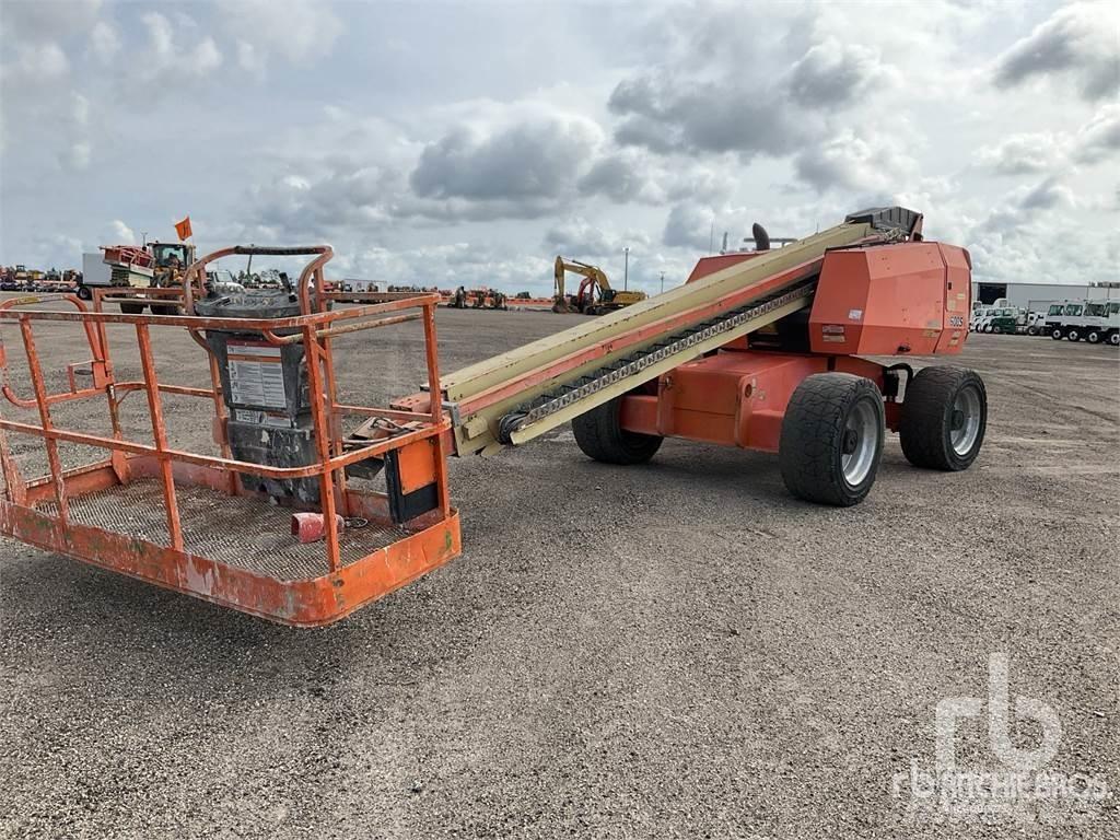 JLG 600S Колінчаті підйомники