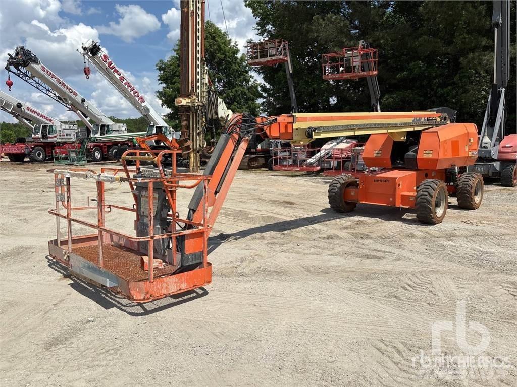 JLG 660SJ Колінчаті підйомники
