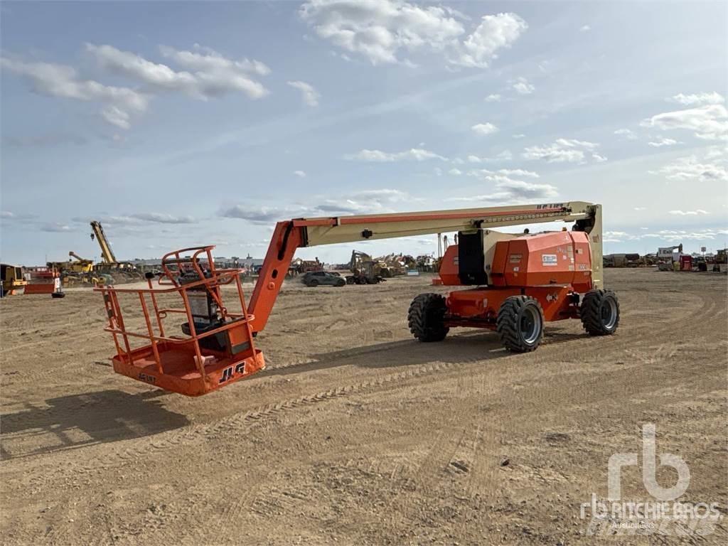 JLG 800A Колінчаті підйомники
