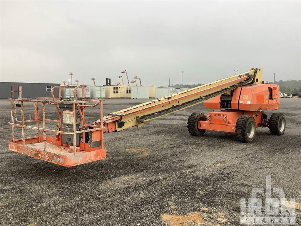 JLG 800S Колінчаті підйомники